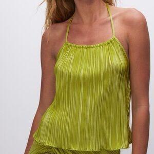 NWOT Le Lis Plisse Halter Top